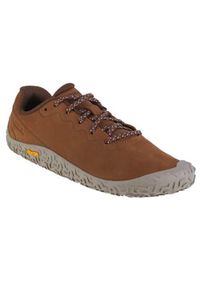 Buty do chodzenia damskie Merrell Vapor Glove. Kolor: brązowy. Materiał: guma, materiał, tkanina, syntetyk. Sport: turystyka piesza