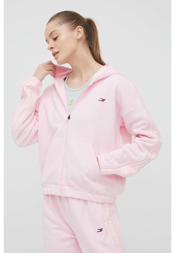 TOMMY HILFIGER - Tommy Hilfiger bluza damska kolor różowy z kapturem z aplikacją. Typ kołnierza: kaptur. Kolor: różowy. Materiał: bawełna. Wzór: aplikacja