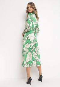 Born2be - Zielona Koszulowa Sukienka na Guziki w Kwiaty Mivy. Kolor: zielony. Materiał: materiał, tkanina. Wzór: kwiaty. Typ sukienki: koszulowe #4