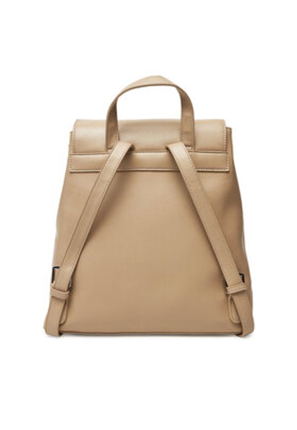 Calvin Klein Plecak Ck Flap Backpack With Conv Strap K60K613038 Beżowy. Kolor: beżowy. Materiał: skóra