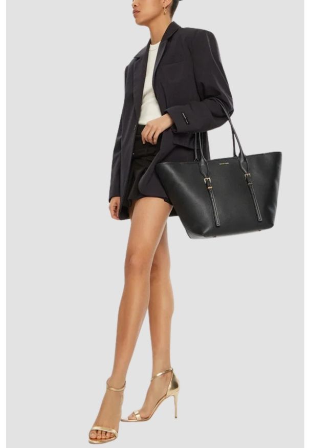 Michael Kors - MICHAEL KORS Czarna shopperka skórzana. Kolor: czarny. Materiał: skórzane. Styl: klasyczny, casual, elegancki