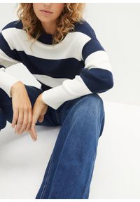 bonprix - Sweter z okrągłym dekoltem, w szerokie paski. Kolor: niebieski. Wzór: paski #3