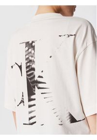 Calvin Klein Jeans T-Shirt J20J220514 Biały Loose Fit. Kolor: biały. Materiał: bawełna #5