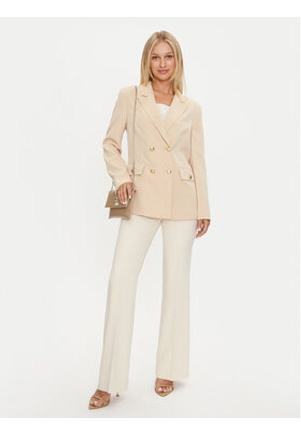 Guess Marynarka Fiona W4YN54 WFWX2 Beżowy Regular Fit. Kolor: beżowy. Materiał: syntetyk