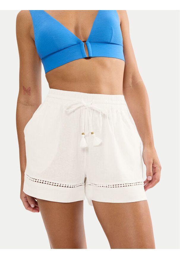 Triumph Szorty piżamowe Summer Wear 10227237 Biały Regular Fit. Kolor: biały. Materiał: wiskoza