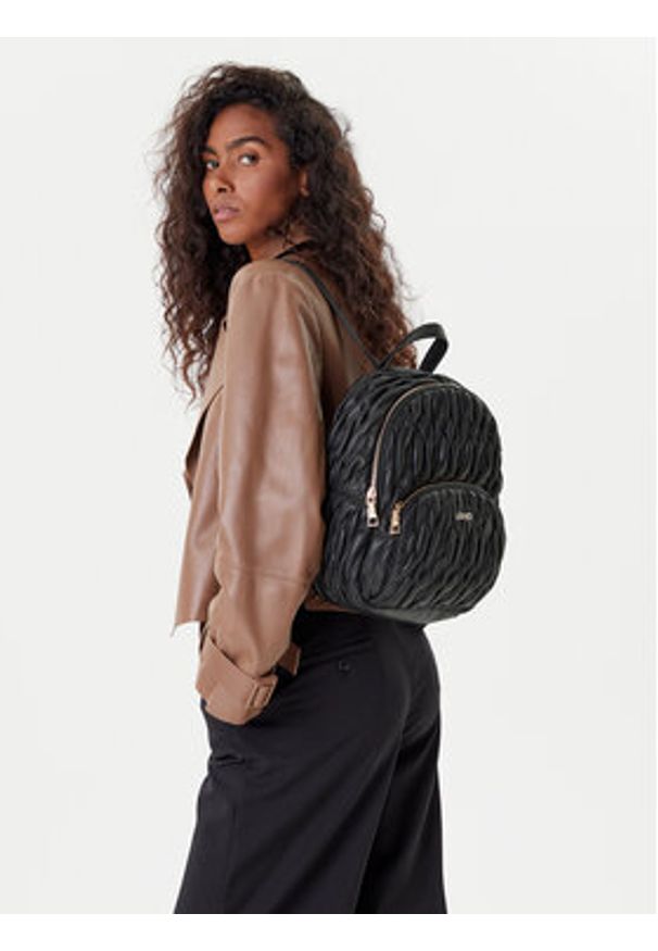 Liu Jo Plecak Ecs M Backpack AF5016 E0457 Czarny. Kolor: czarny. Materiał: skóra