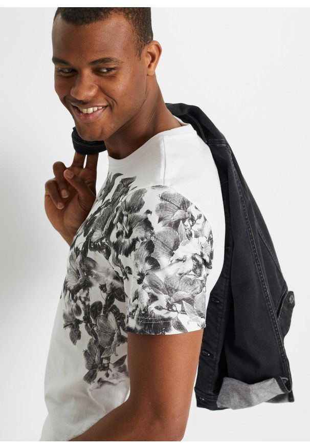 bonprix - T-shirt, Slim Fit. Kolor: biały. Wzór: nadruk