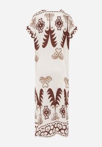 Renee - Brązowa Sukienka z Wiskozy Oversize z Etnicznym Printem Caliara. Okazja: na co dzień. Kolor: brązowy. Materiał: wiskoza. Wzór: nadruk. Typ sukienki: oversize. Styl: casual #4