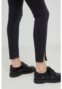 Calvin Klein Jeans Jeansy damskie medium waist. Kolor: szary #3