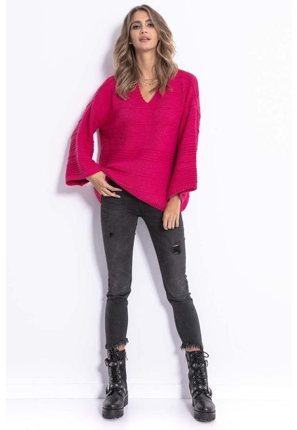 Fobya - Różowy Lekki Oversizowy Sweter z Rozszerzanymi Rękawami. Kolor: różowy. Materiał: wełna, poliakryl