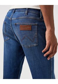 Wrangler - WRANGLER GREENSBORO MĘSKIE SPODNIE JEANSOWE JEANSY DŻINSY DEAN 112350898 W15Q018003 #6