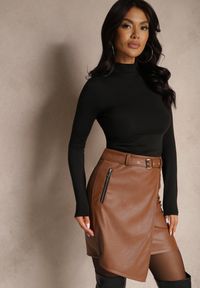 Renee - Brązowa Spódnica z Wiskozą o Asymetrycznym Kroju z Imitacji Skóry z Paskiem Zenezi. Kolor: brązowy. Materiał: skóra, wiskoza. Styl: elegancki #2