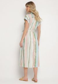 Born2be - Niebieska Sukienka z Wiskozy o Koszulowym Kroju z Wiązanym Paskiem Iffira. Okazja: na co dzień, na spotkanie biznesowe. Typ kołnierza: kołnierzyk klasyczny. Kolor: niebieski. Materiał: wiskoza. Typ sukienki: koszulowe. Styl: casual, biznesowy, elegancki, klasyczny #3