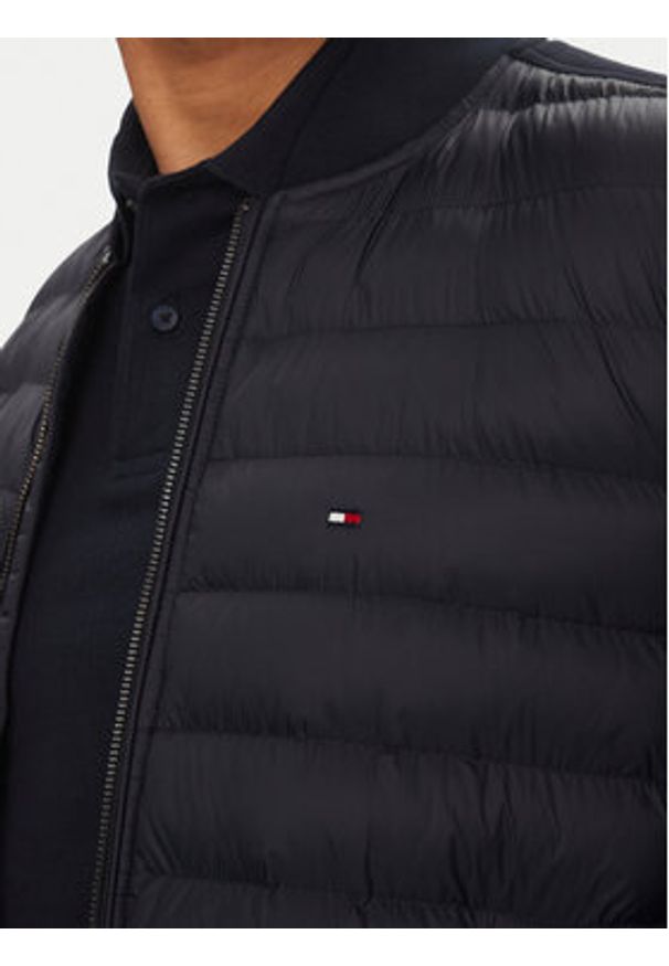 TOMMY HILFIGER - Tommy Hilfiger Kurtka bomber MW0MW38674 Granatowy Regular Fit. Kolor: niebieski. Materiał: syntetyk