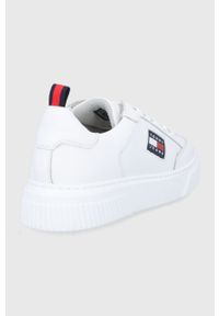 Tommy Jeans Buty skórzane EN0EN01516YBR.WHT kolor biały na platformie. Nosek buta: okrągły. Zapięcie: sznurówki. Kolor: biały. Materiał: skóra. Obcas: na platformie #4