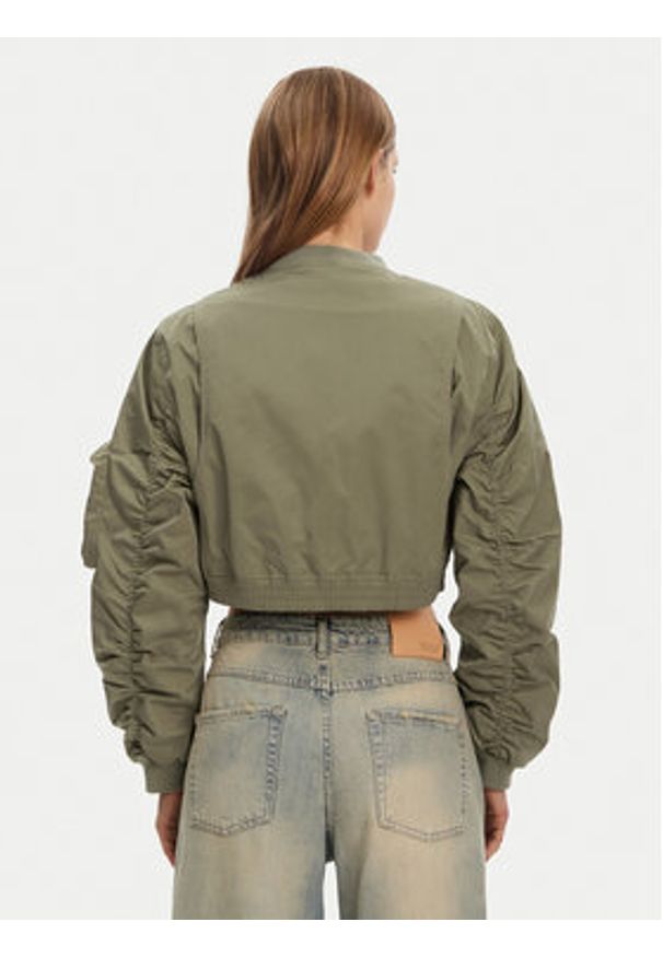 only - ONLY Kurtka bomber Saga 15336303 Zielony Regular Fit. Kolor: zielony. Materiał: syntetyk