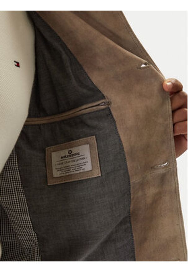 Milestone Kurtka skórzana Adrian 611631 60730 Beżowy Regular Fit. Kolor: beżowy. Materiał: skóra