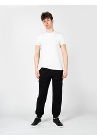 Emporio Armani T-shirt C-neck | 1119713 F511 | Mężczyzna | Biały. Kolor: biały. Materiał: elastan. Styl: klasyczny, elegancki