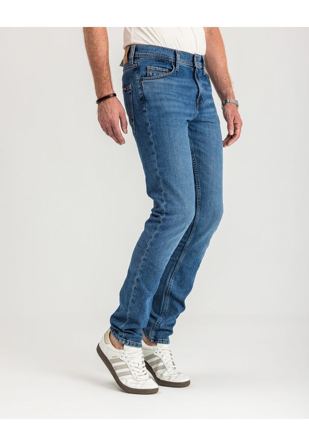 Mustang - MUSTANG VEGAS SLIM MĘSKIE SPODNIE JEANSOWE JEANSY DŻINSY DENIM BLUE 1015350 5000 682. Okazja: na co dzień. Styl: casual