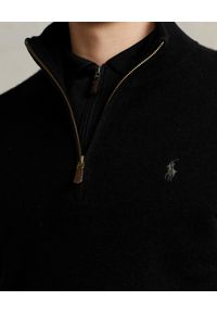 Ralph Lauren - RALPH LAUREN - Czarny sweter z suwakiem i logo. Typ kołnierza: polo. Kolor: czarny. Materiał: wełna. Długość rękawa: długi rękaw. Długość: długie. Wzór: haft. Styl: klasyczny #5