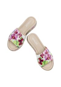 Kolorowe Klapki Venezia Wygodne Buty Damskie. Okazja: na co dzień, na spacer. Kolor: beżowy. Materiał: bawełna, skóra. Wzór: kolorowy. Sezon: lato. Styl: casual, elegancki, wakacyjny #7