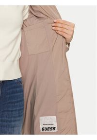 Guess Płaszcz zimowy New Aleta V4YL05 WF3X0 Szary Regular Fit. Kolor: szary. Materiał: syntetyk. Sezon: zima
