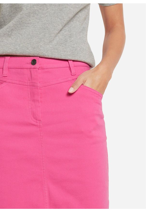 bonprix - Spódnica dżinsowa ze stretchem. Okazja: na spotkanie biznesowe, do pracy. Kolor: różowy. Materiał: materiał. Wzór: nadruk. Styl: biznesowy, elegancki, sportowy, klasyczny