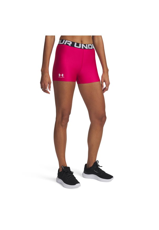 Under Armour - Spodnie Krótkie Under Armor Ua Hg Damskie. Kolor: różowy. Długość: krótkie. Sport: fitness