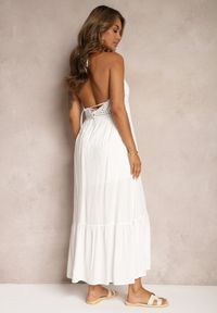 Renee - Biała Sukienka Boho Rozkloszowana z Wiskozy Risalenne. Okazja: na co dzień. Typ kołnierza: dekolt w kształcie V. Kolor: biały. Materiał: wiskoza. Długość rękawa: krótki rękaw. Wzór: ażurowy. Typ sukienki: proste, rozkloszowane. Styl: boho
