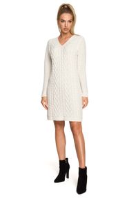 MOE - Swetrowa Sukienka z Warkoczowym Splotem - Kość Słoniowa. Kolor: biały. Materiał: nylon, akryl. Wzór: ze splotem #1