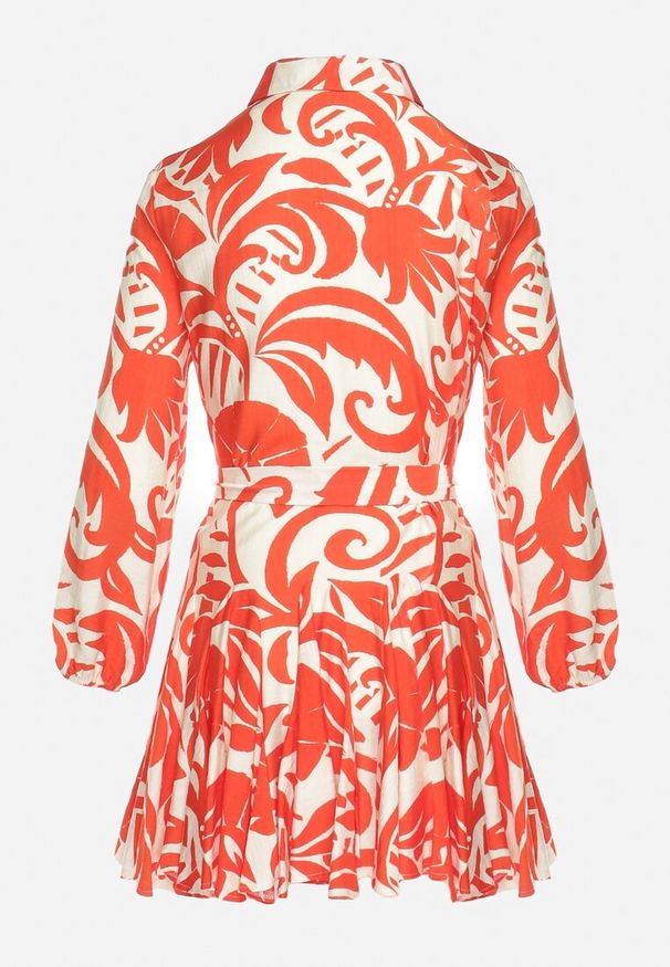 Born2be - Pomarańczowa Rozkloszowana Sukienka Mini z Paskiem Zdobiona Abstrakcyjnym Wzorem Frelia. Kolor: pomarańczowy. Materiał: materiał. Wzór: aplikacja. Typ sukienki: koszulowe. Długość: mini