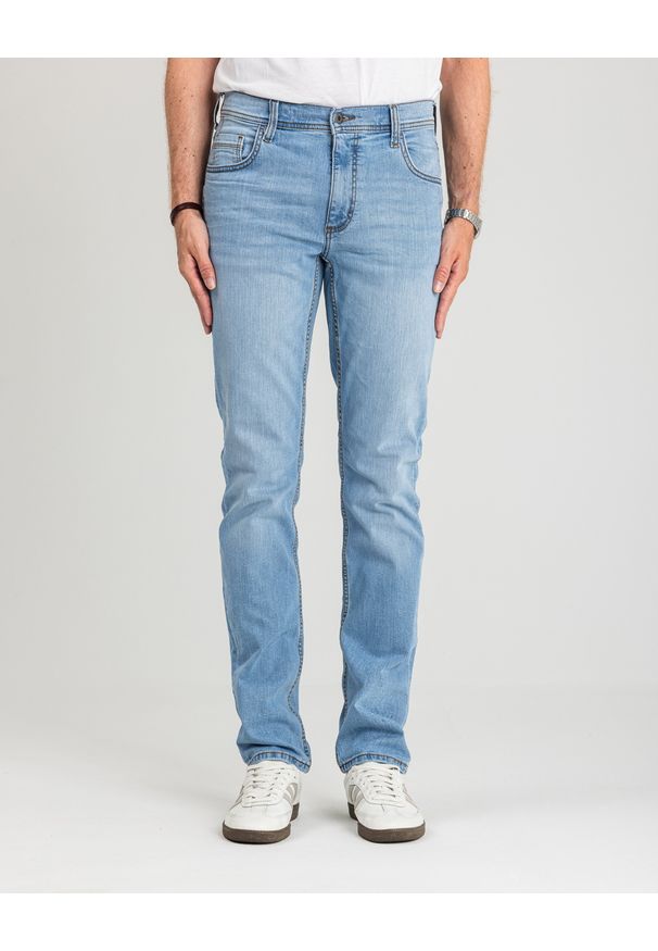 Męskie Spodnie jeansowe Mustang Style Washington Straight Denim Blue 1018074 5000 401