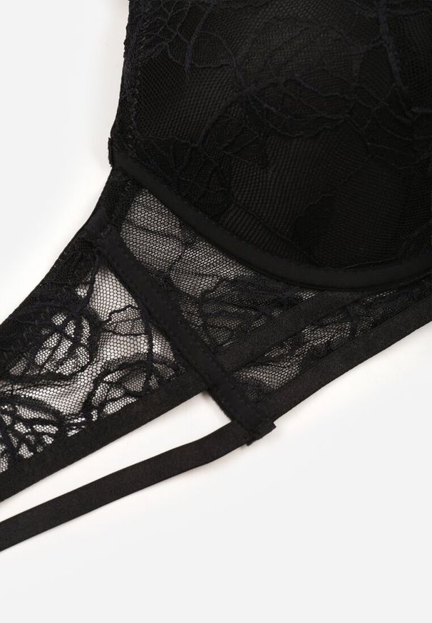 Renee - Czarny Koronkowy Biustonosz w Klasycznym Stylu z Aplikacją Galinassa. Kolor: czarny. Materiał: koronka. Wzór: aplikacja