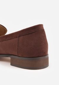Born2be - Ciemnobrązowe Klasyczne Mokasyny VICES z Imitacji Zamszu Sarnore. Okazja: na spotkanie biznesowe, na co dzień, do pracy. Kolor: brązowy. Materiał: zamsz. Styl: klasyczny #6