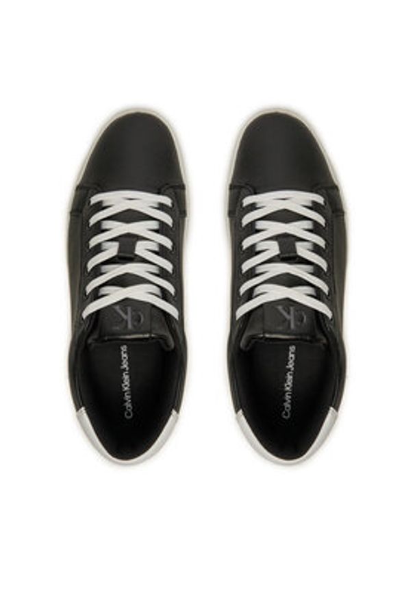 Calvin Klein Jeans Sneakersy YM0YM01164 Czarny. Kolor: czarny. Materiał: skóra