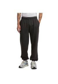 Spodnie dresowe Urban Classics. Kolor: czarny. Materiał: dresówka #2