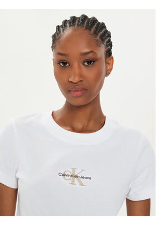 Calvin Klein Jeans T-Shirt Monologo J20J223563 Biały Slim Fit. Kolor: biały. Materiał: bawełna