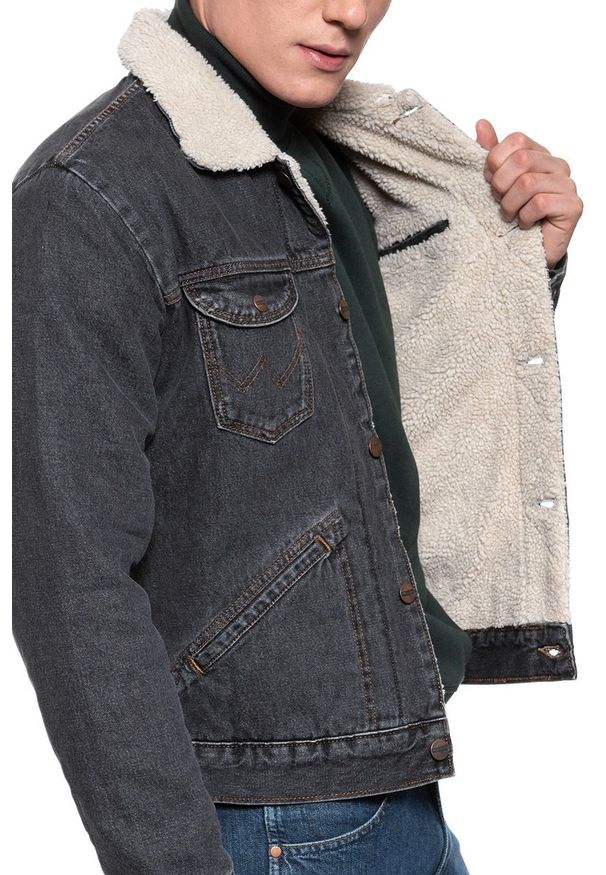 Wrangler - KURTKA ZIMOWA WRANGLER 124MJ SHERPA BLACK 2 YEARS W4MSV271H 112129156. Sezon: zima