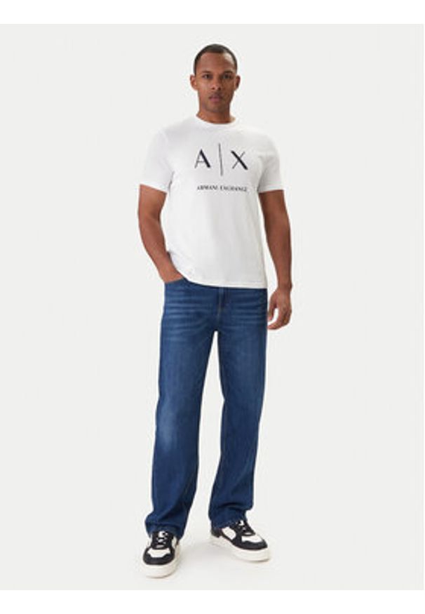 Armani Exchange T-Shirt XM002683 AF10356 U0002 Biały Regular Fit. Kolor: biały. Materiał: bawełna