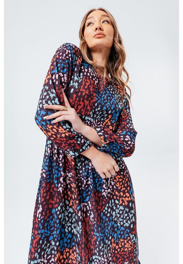 Hype - Sukienka MULTI PRINTS. Materiał: materiał. Długość rękawa: długi rękaw. Typ sukienki: rozkloszowane