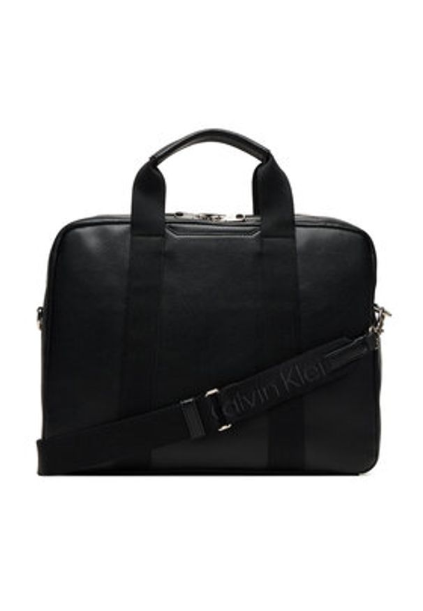 Calvin Klein Torba na laptopa Cargo Laptop Bag LV04D3272G Czarny. Kolor: czarny. Materiał: skóra