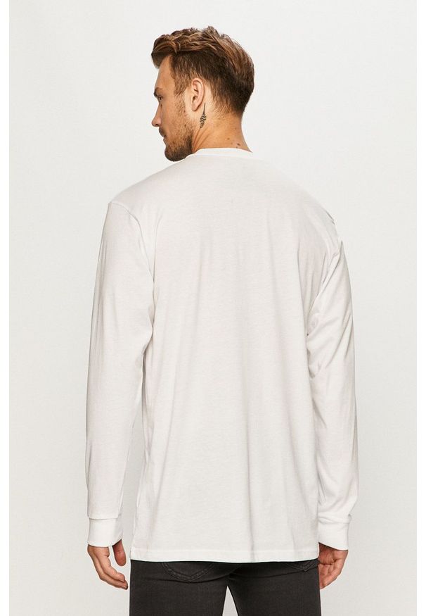 Vans - Longsleeve. Okazja: na co dzień. Kolor: biały. Długość rękawa: długi rękaw. Wzór: nadruk. Styl: casual