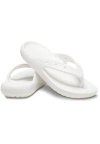 Japonki plażowe damskie Crocs Classic Platform Flip. Okazja: na plażę. Kolor: biały. Obcas: na platformie. Styl: klasyczny, elegancki