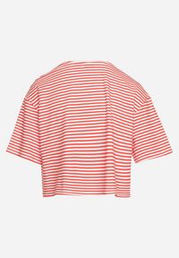 Born2be - Czerwony Bawełniany T-shirt o Oversizowym Krótkim Fasonie w Cienkie Paski Lakrida. Okazja: na co dzień. Kolor: czerwony. Materiał: bawełna. Długość: krótkie. Wzór: paski. Styl: casual, klasyczny
