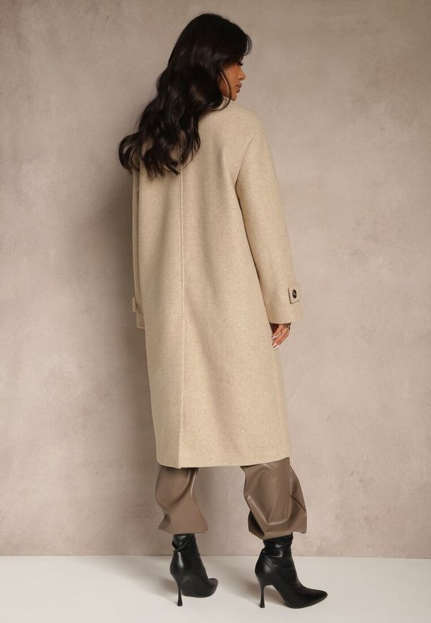 Renee - Beżowy Elegancki Płaszcz z Wełny i Wiskozy o Dwurzędowym Kroju Oversize Tilisana. Kolor: beżowy. Materiał: wełna, wiskoza. Styl: elegancki