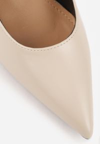 Born2be - Beżowe Czółenka na Szpilce z Zapięciem na Sprzączkę Zinavea. Wysokość cholewki: za kolano. Zapięcie: sprzączka. Kolor: beżowy. Obcas: na szpilce. Styl: klasyczny, elegancki #3