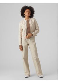 Vero Moda Kurtka z imitacji skóry Favodona 10288555 Beżowy Regular Fit. Kolor: beżowy. Materiał: skóra #3