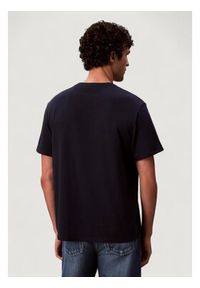 Calvin Klein Jeans T-Shirt SS Hero Monologo Tee Niebieski Casual Fit. Okazja: na co dzień. Kolor: niebieski. Styl: casual #3