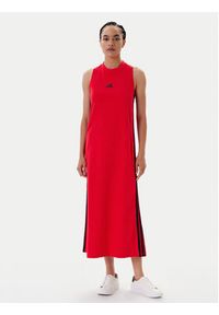 Adidas - adidas Sukienka codzienna Essentials 3-Stripes JE1206 Czerwony Regular Fit. Okazja: na co dzień. Kolor: czerwony. Materiał: bawełna. Typ sukienki: proste. Styl: casual #3