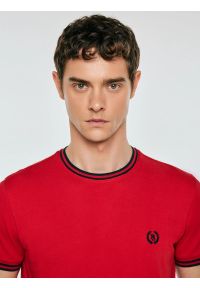 Big-Star - Koszulka męska z kontrastowym wykoŅczeniem czerwona Polias 603. Kolor: czerwony. Materiał: bawełna. Wzór: aplikacja, haft, ze splotem. Styl: elegancki, klasyczny, sportowy #5